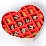Chocolate-Valentine-Gift-Box-3.jpg