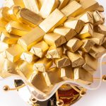 Golden-Clear-Bowl-Chocolate-Stand.jpg