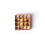 Red-Ribbon-Bow-16-Compartments-Chocolate-Box-1.jpg
